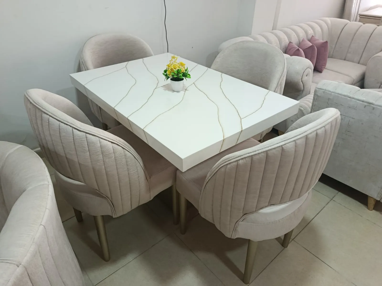 Comedor 4 Puestos Media Luna Baja